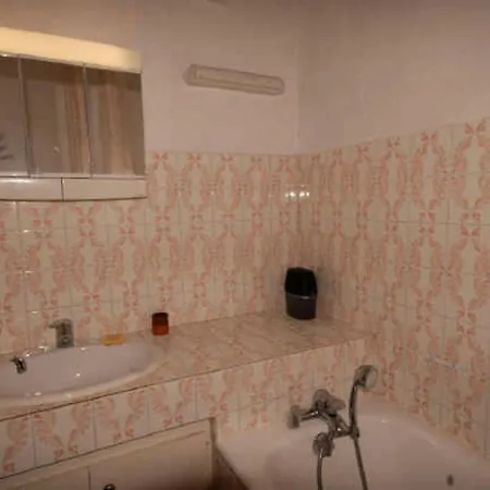 Apartment Isards - Pour 6 Personnes Mae-6024 Gourette